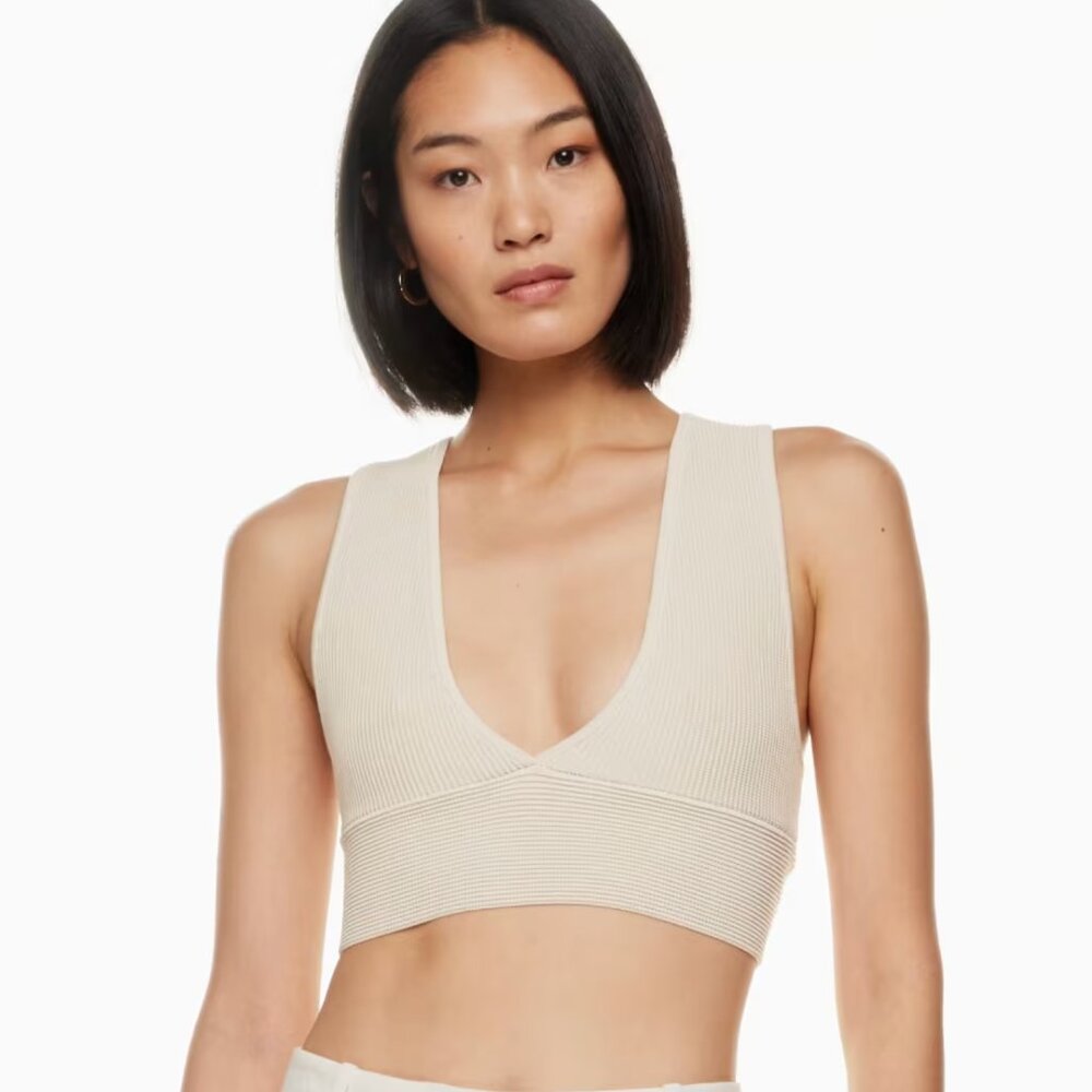 Aritzia Women's White Crop-top 2XS (But Fits Like Small)